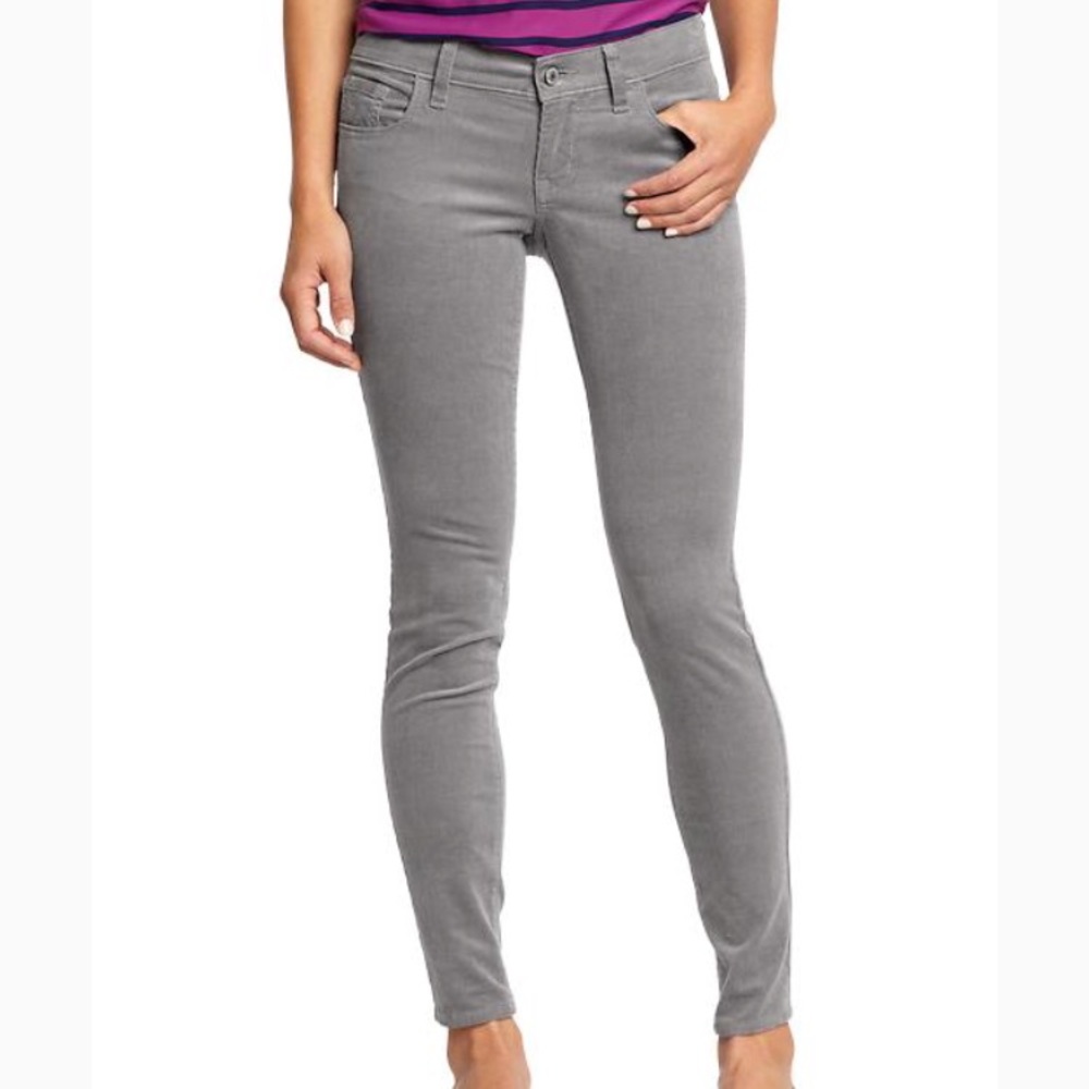Old Navy women’s skinny jeans